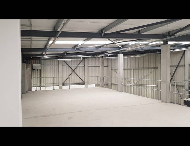 679M² FACTORY FOR SALE IN STIKLAND